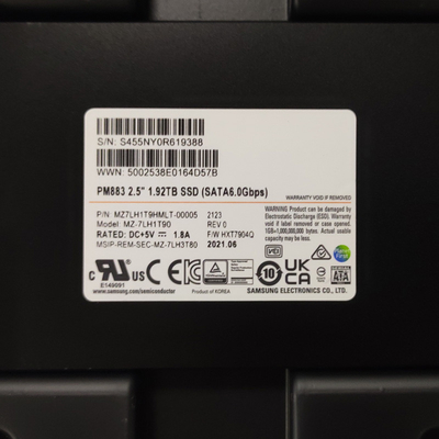 Disque transistorisé Samsung PM883 MZ7LH1T9HMLT de disque dur interne de GBP 1.92TB de SATA 6,0
