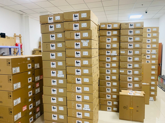 1 gigaoctet RAM Datacom Switches Huawei S5735-S24T4X Huawei S5735-S