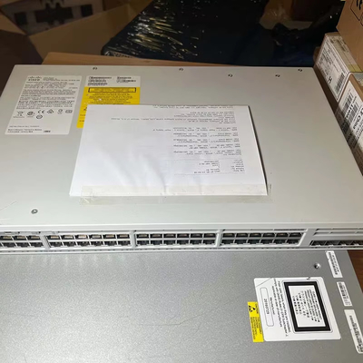 Commutateur C9200 série C9200L-48P-4X-E C9200L 48 ports PoE+ 4 x 10G
