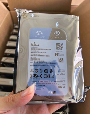 Disques durs vidéo SkyHawk Numéro de modèle : ST2000VX017