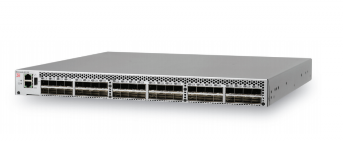 Commutateur 8 et 16 Gbit 0 de fibre du brocard 300 de mise en réseau
